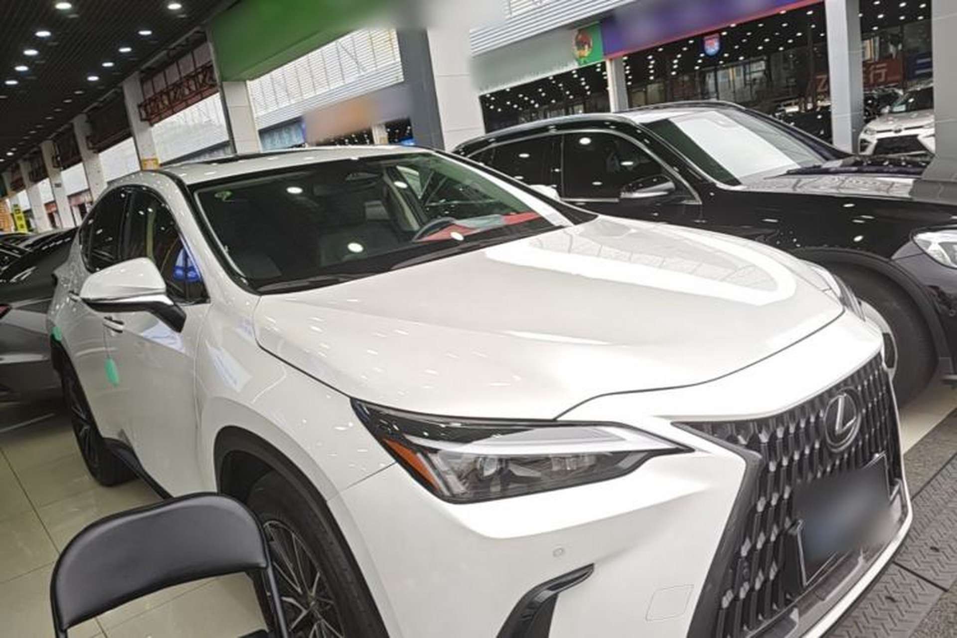 Used Lexus NX 2023 260 Front-Wheel Drive Chuan Yue Edition Front Right 45 Deg