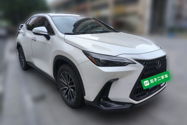 Used Lexus NX 2023 260 Front-Wheel Drive ChuanYou Special Edition Front Right 45 Deg