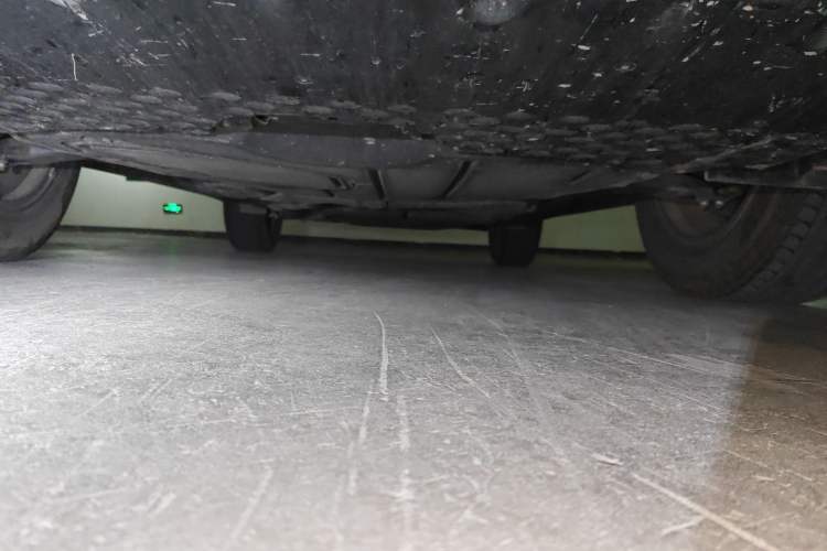 Used Lexus NX 2024 350h Front-Drive Elite Edition Chassis Front