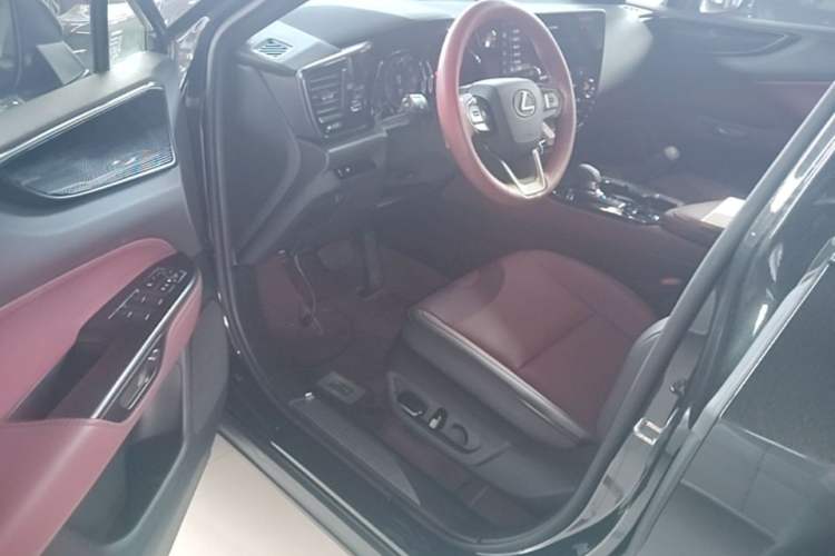 Used Lexus NX 2024 260 Front-Wheel Drive Chuan Yue Edition Driver Seat
