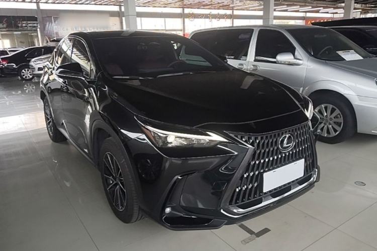 Used Lexus NX 2024 260 Front-Wheel Drive Chuan Yue Edition Front Right 45 Deg