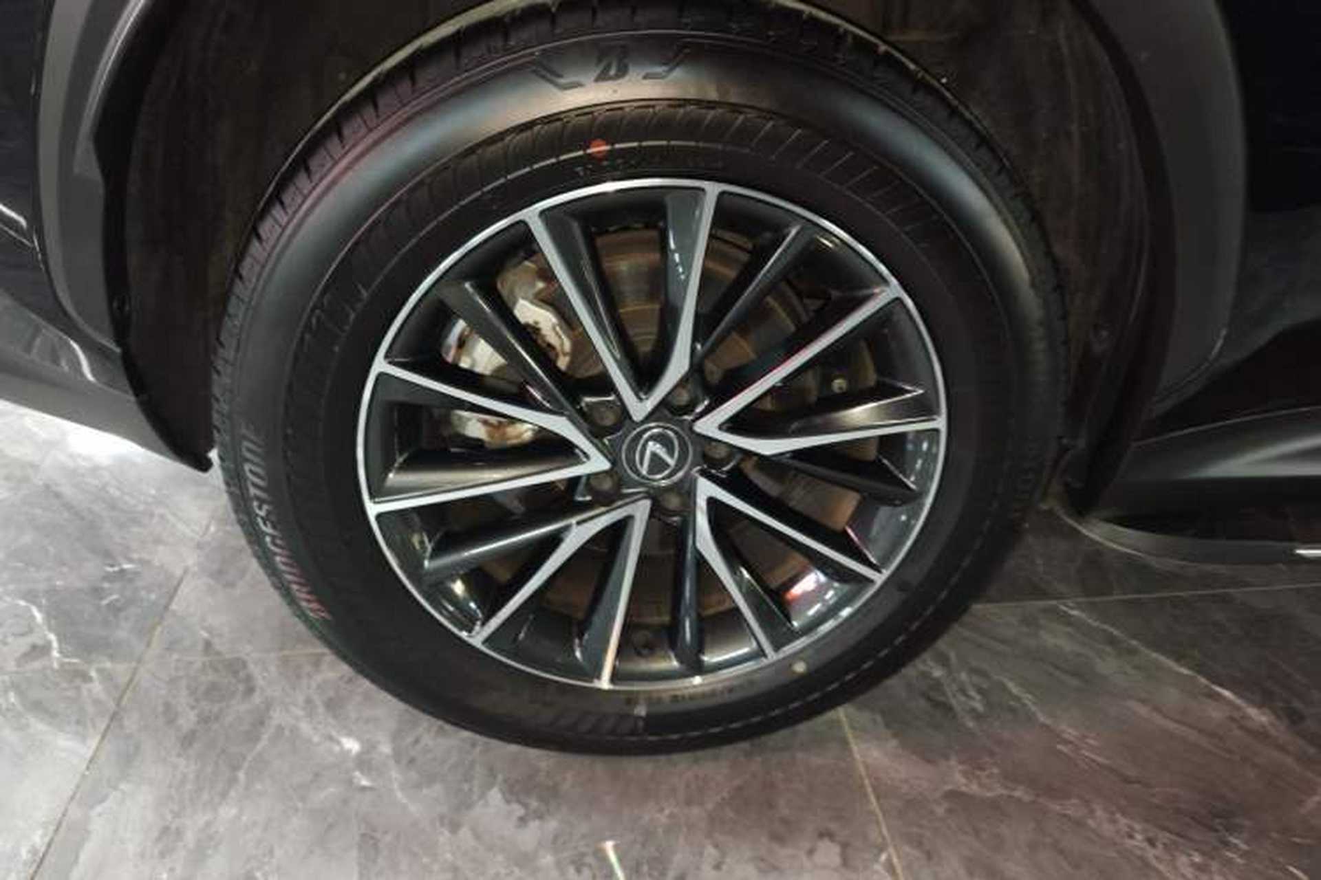 Used Lexus NX 2024 260 Front-Wheel Drive Chuanchi Edition Right Rear Wheel Hub