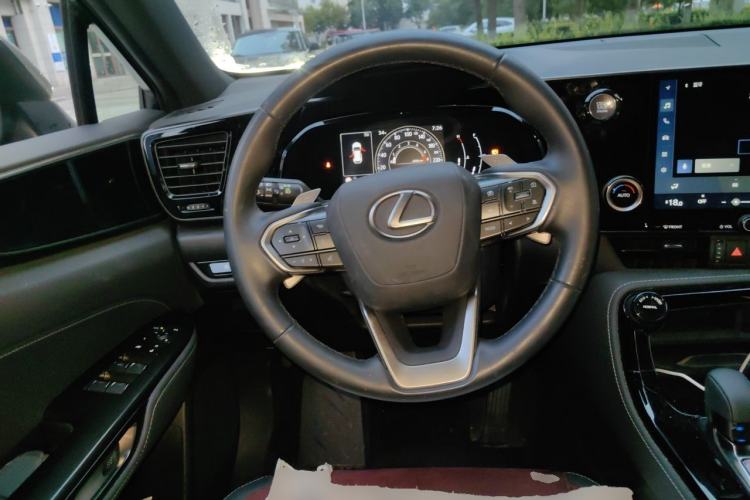 Used Lexus NX 2024 260 Front-Wheel Drive Chuanchi Edition Steering Wheel