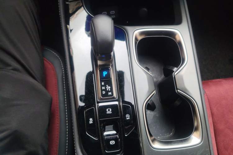 Used Lexus NX 2024 260 Front-Wheel Drive Chuanchi Edition Gear Lever