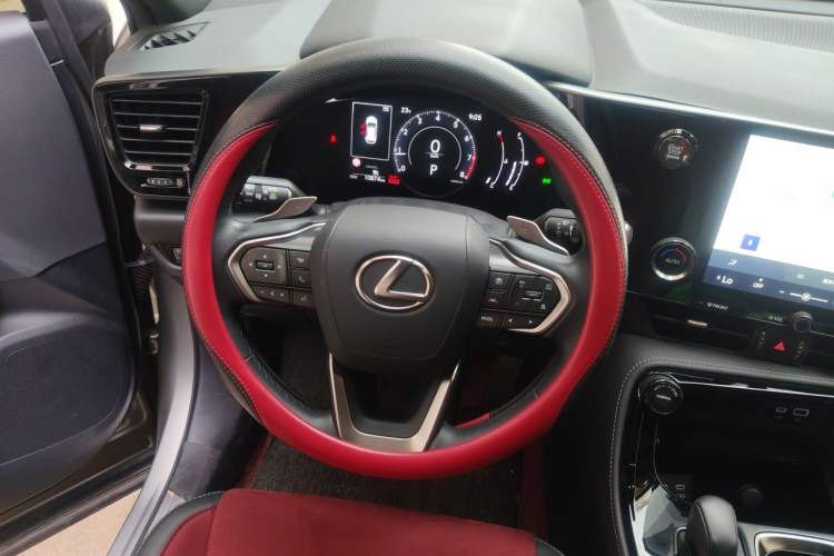 Used Lexus NX 2024 260 Front-Wheel Drive Chuanchi Edition Steering Wheel