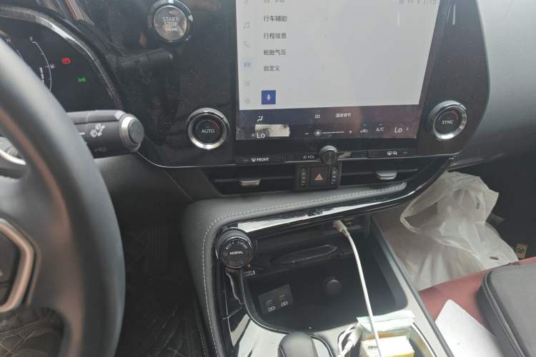 Used Lexus NX 2024 260 Front-Wheel Drive Chuanchi Edition Audio And AC Panel