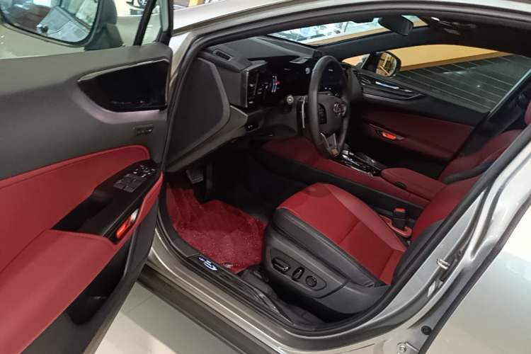Used Lexus NX 2024 260 Front-Wheel Drive Chuan Yue Edition Driver Seat