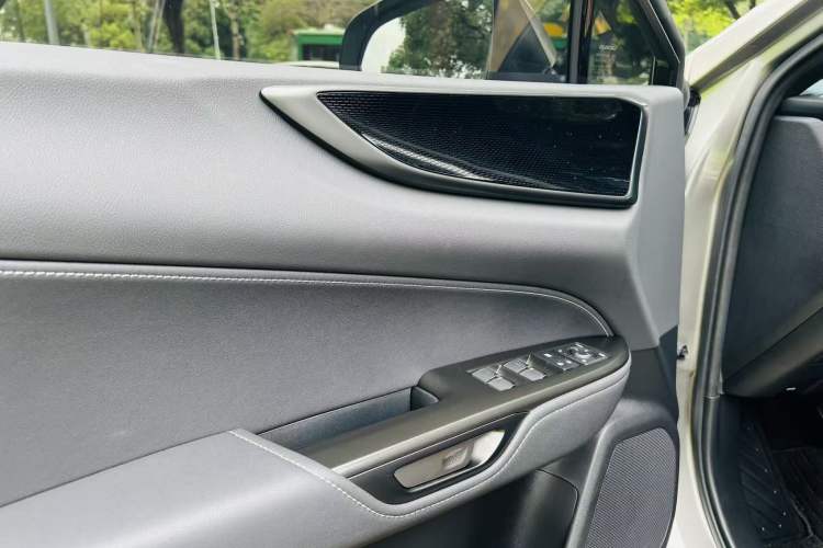 Used Lexus NX 2024 260 Front-Wheel Drive Chuanchi Edition Interior 10