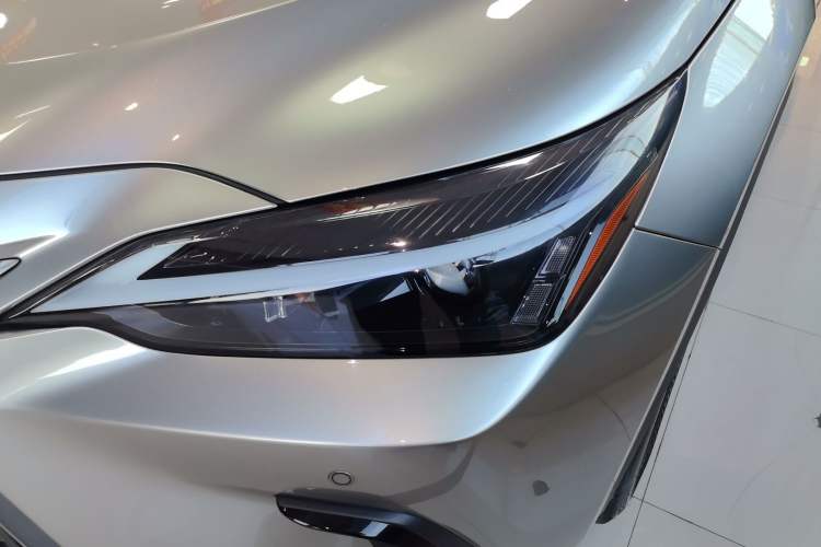 Used Lexus NX 2024 260 Front-Wheel Drive Chuanchi Edition Left Front Headlight