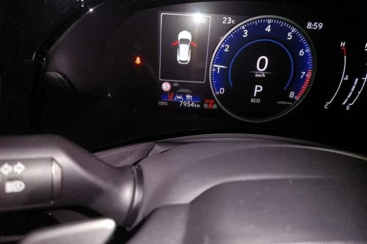 Used Lexus NX 2024 260 Front-Wheel Drive Chuanchi Edition Odometer Close Up