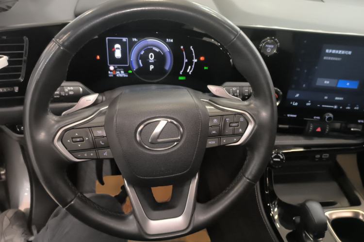 Used Lexus NX 2024 350h Front-Drive Xinchu Version Steering Wheel