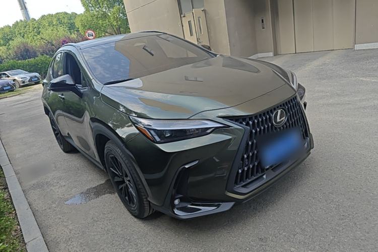 Used Lexus NX 2024 350h All-Wheel-Drive OVERTRAIL Trailblazer Edition Front Right 45 Deg