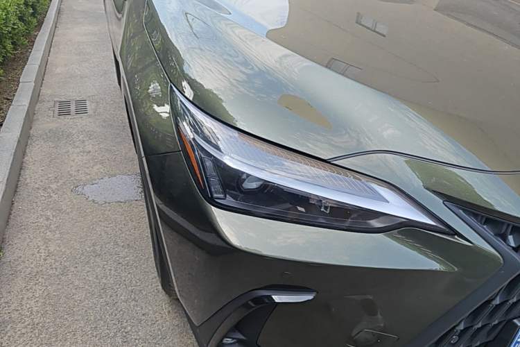 Used Lexus NX 2024 350h All-Wheel-Drive OVERTRAIL Trailblazer Edition Right Front Headlight