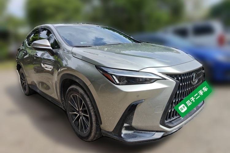 Used Lexus NX 2024 350h Front-Drive Elite Edition Front Right 45 Deg