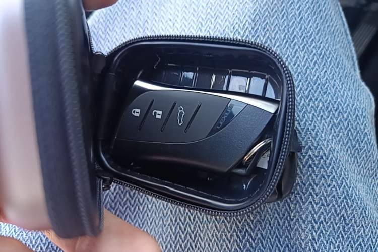 Used Lexus NX 2024 350h Front-Drive Elite Edition Vehicle Key