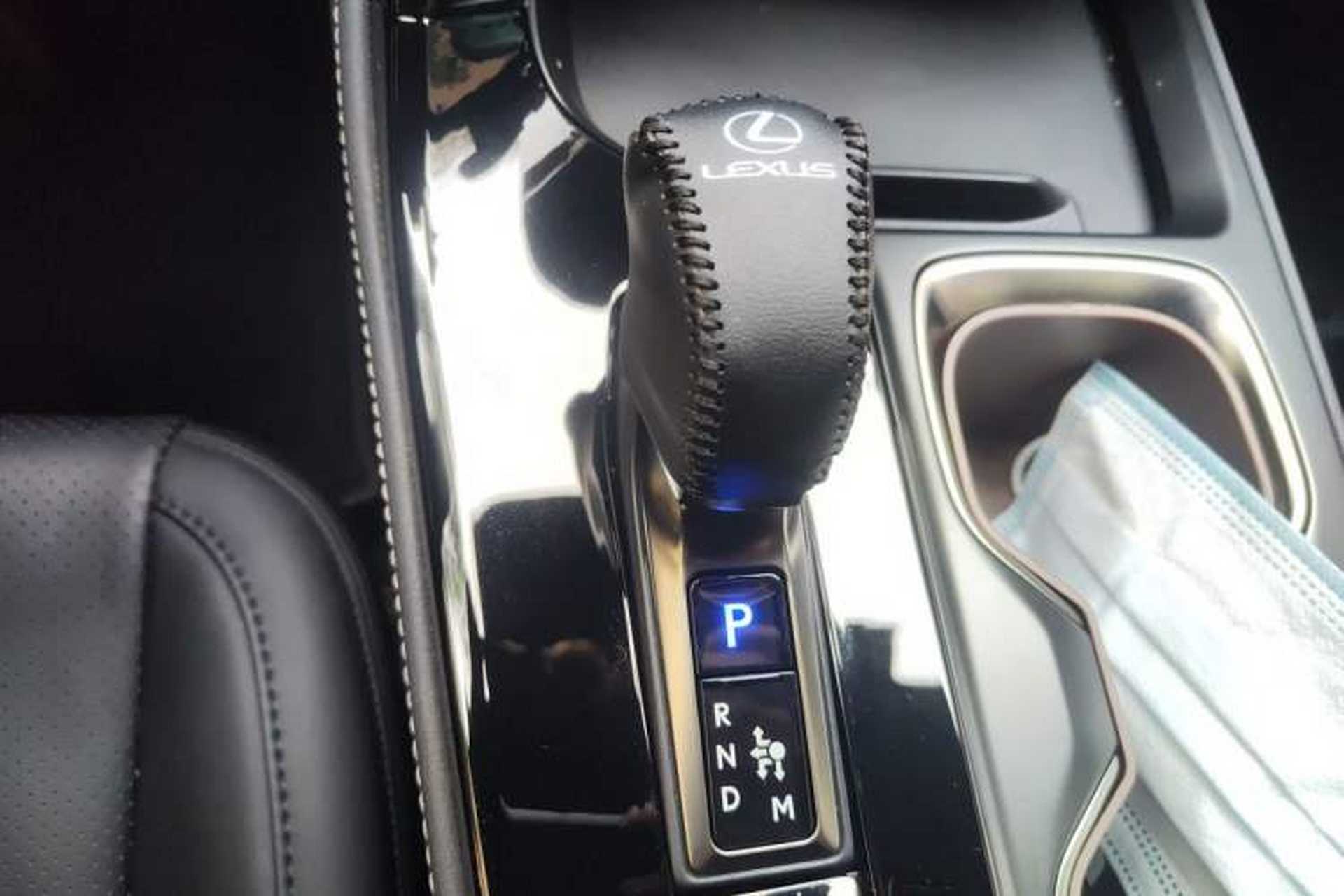 Used Lexus NX 2024 260 Front-Wheel Drive Chuanchi Edition Gear Lever