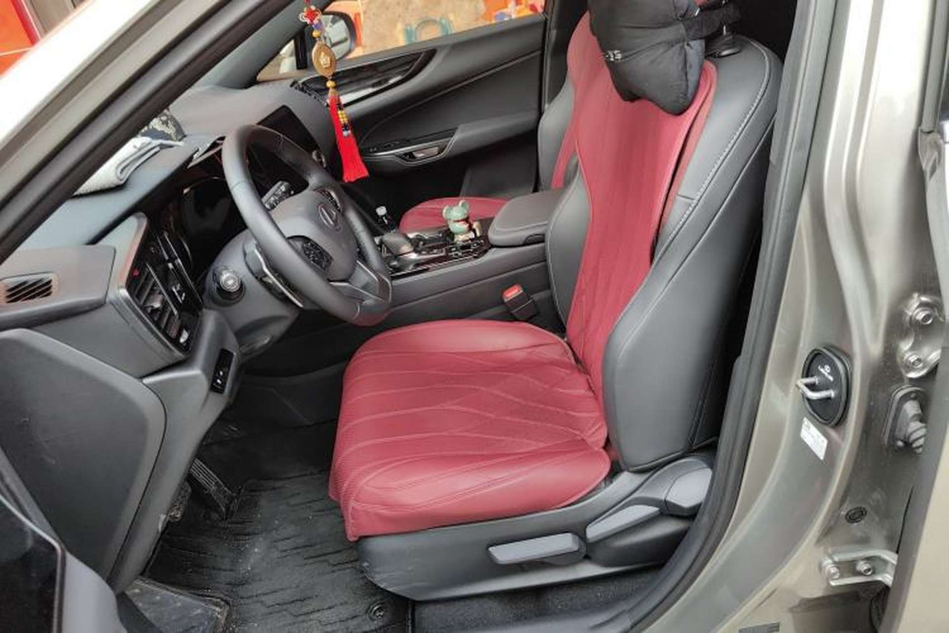 Used Lexus NX 2024 350h Front-Drive Xinchu Version Left Front Seat