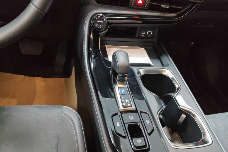 Used Lexus NX 2024 260 Front-Wheel Drive Chuanchi Edition Gear Lever
