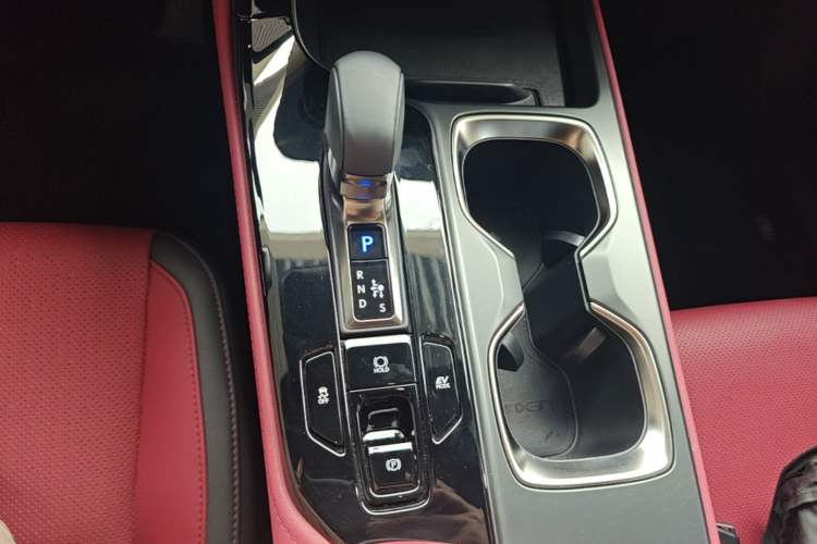 Used Lexus NX 2024 350h Front-Drive Elite Edition Gear Lever