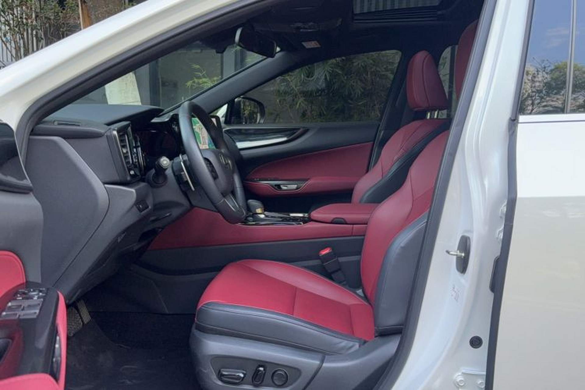 Used Lexus NX 2024 260 Front-Wheel Drive Chuan Yue Edition Interior 1