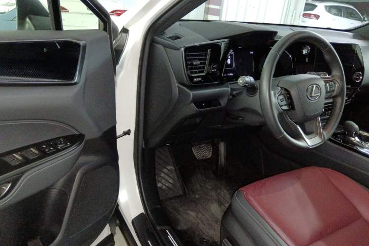 Used Lexus NX 2024 260 Front-Wheel Drive Chuanchi Edition Interior 2