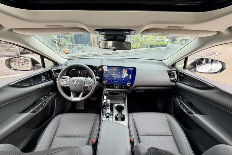 Used Lexus NX 2024 260 Front-Wheel Drive Chuan Yue Edition Interior 7