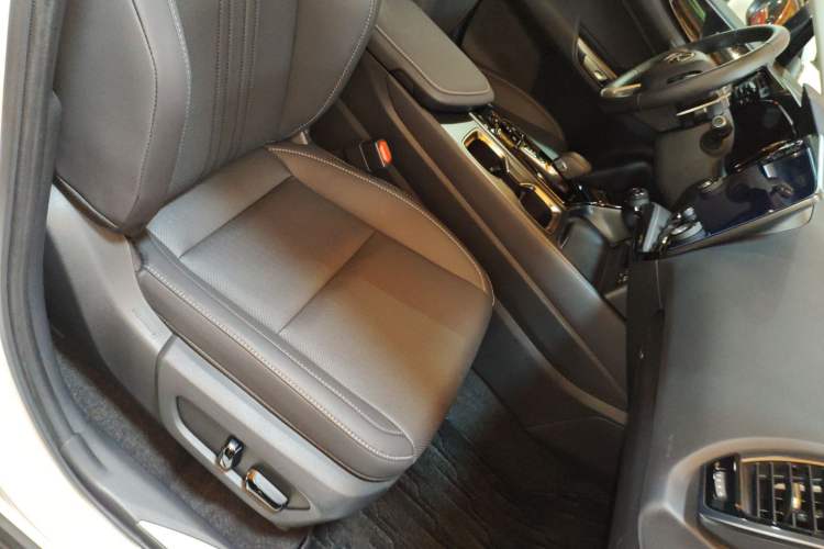 Used Lexus NX 2024 260 Front-Wheel Drive Chuan Yue Edition Right Front Seat