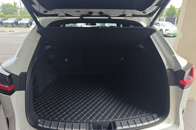 Used Lexus NX 2024 350h Front-Drive Elite Edition Trunk