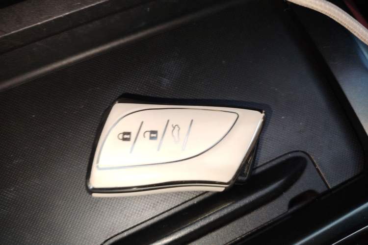 Used Lexus NX 2024 260 Front-Wheel Drive Chuan Yue Edition Vehicle Key
