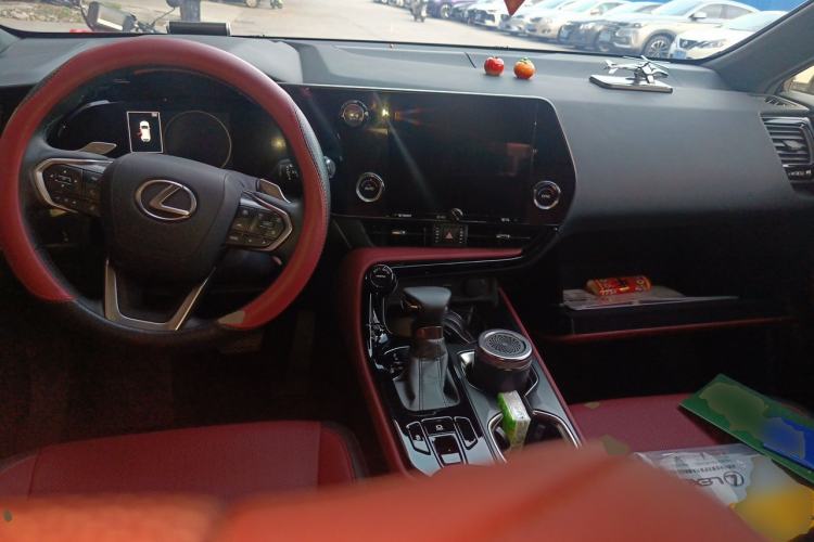Used Lexus NX 2025 Model 200 FUN Center Console