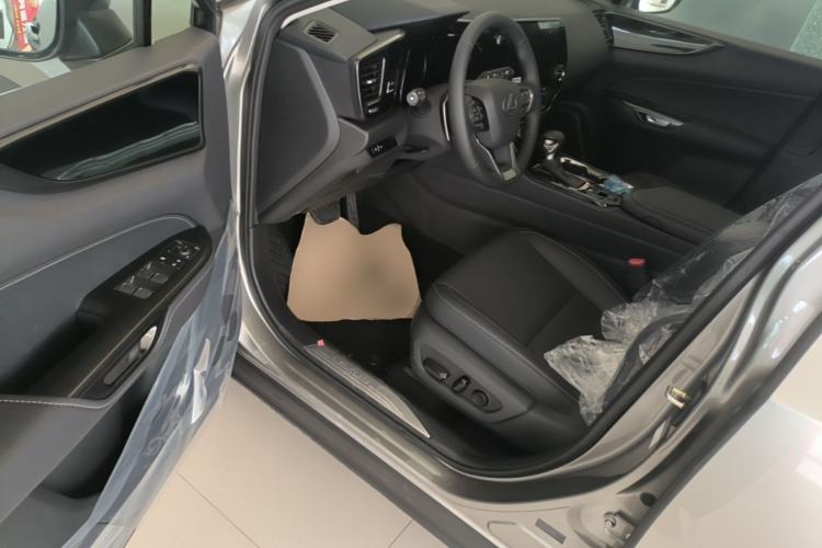 Used Lexus NX 2025 Model 200 FUN Driver Seat