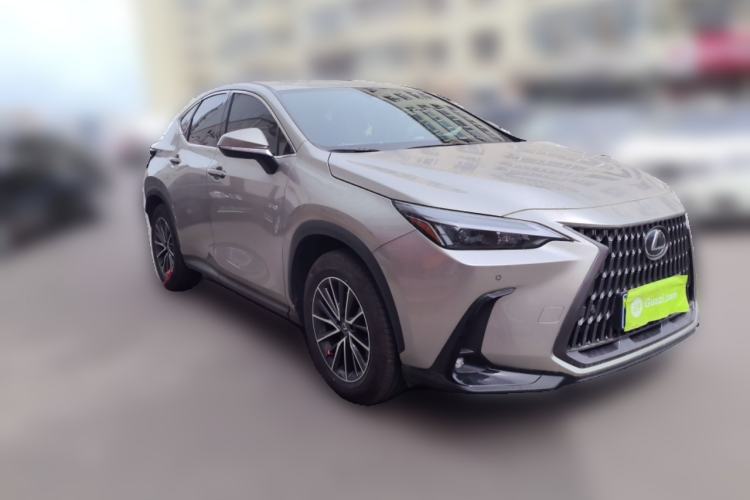 Used Lexus NX 2025 260 Front-Wheel Drive Special Edition Front Right 45 Deg