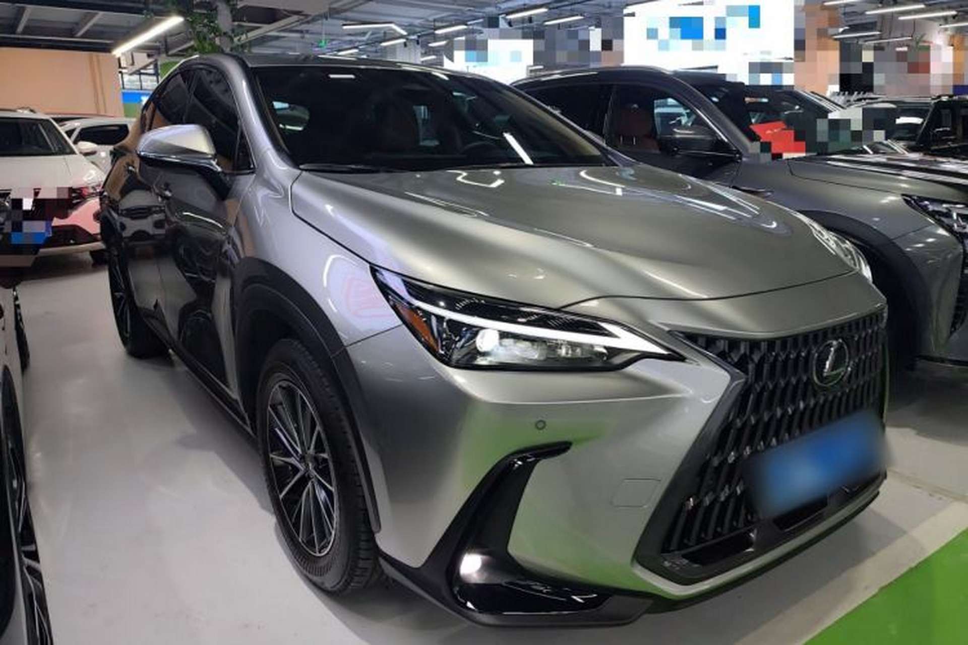 Used Lexus NX 2025 260 Front-Wheel Drive Special Edition Front Right 45 Deg