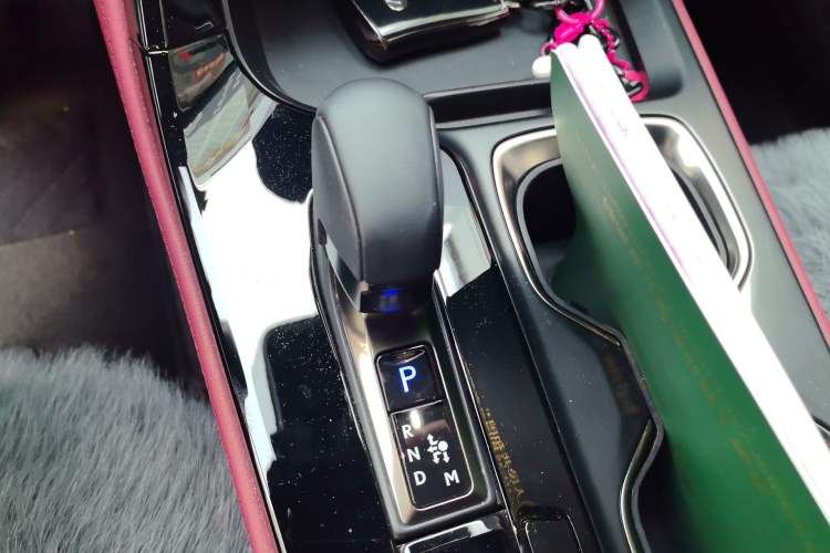 Used Lexus NX 2025 260 Front-Wheel Drive Special Edition Gear Lever