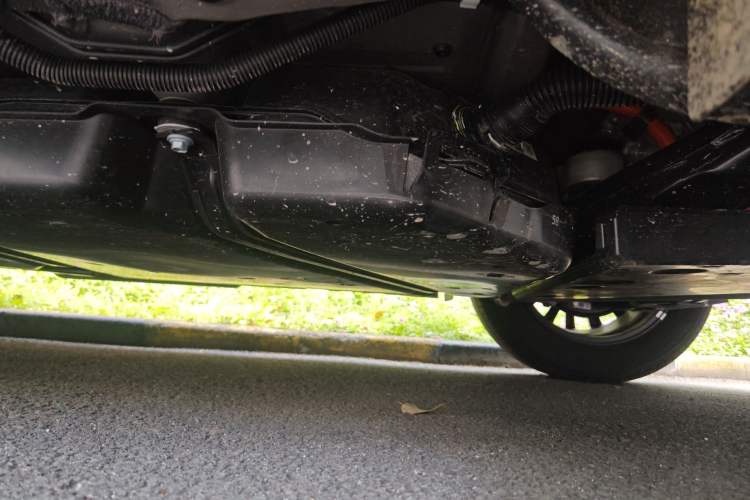 Used Lexus NX 2025 Model 350h JOY X Chassis Rear Left