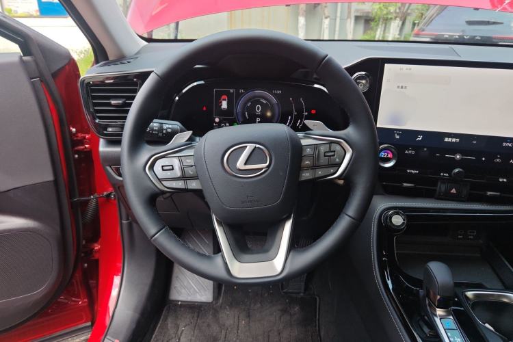 Used Lexus NX 2025 Model 350h JOY X Steering Wheel