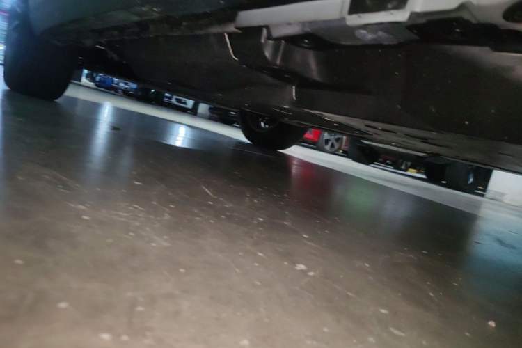 Used Lexus NX 2025 Model 200 FUN Chassis Rear Left