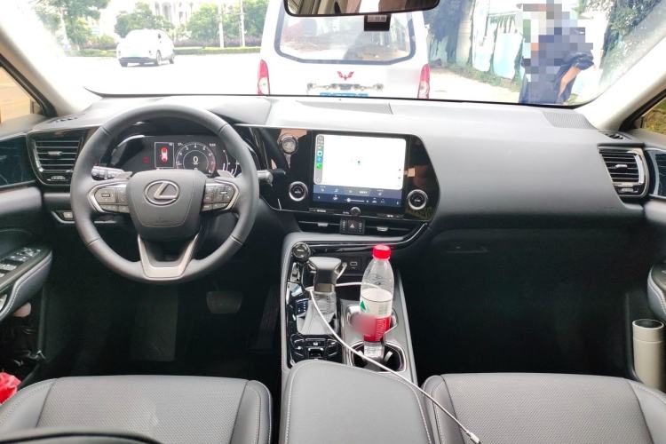 Used Lexus NX 2025 Model 200 FUN Center Console