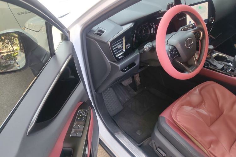 Used Lexus NX 2025 Model 200 FUN Driver Seat