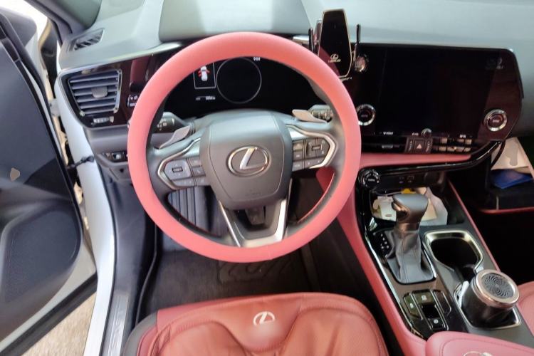 Used Lexus NX 2025 Model 200 FUN Steering Wheel