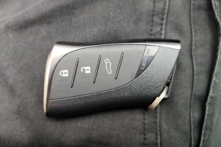 Used Lexus NX 2025 Model 200 FUN Vehicle Key