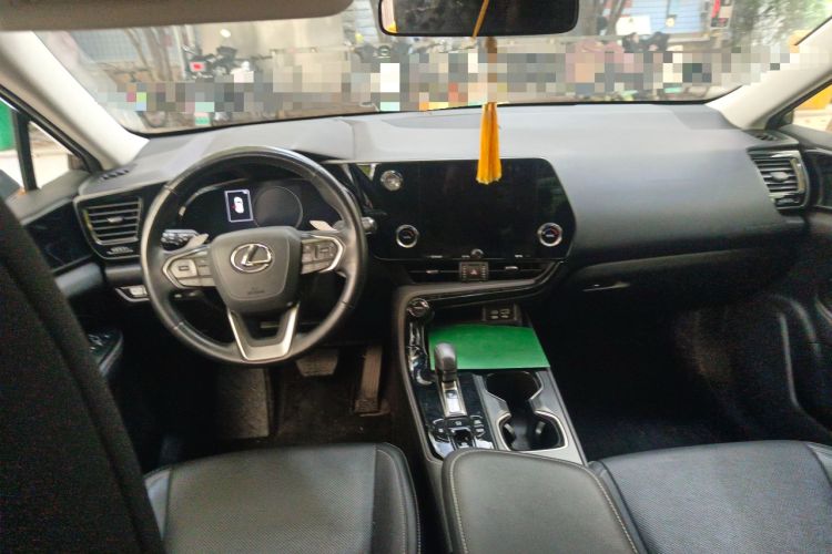Used Lexus NX New Energy 2022 400h+ Comfort Edition Center Console