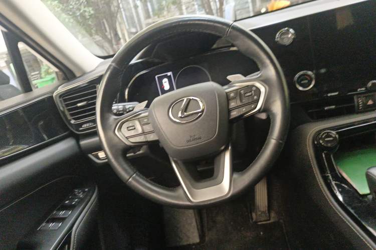 Used Lexus NX New Energy 2022 400h+ Comfort Edition Steering Wheel