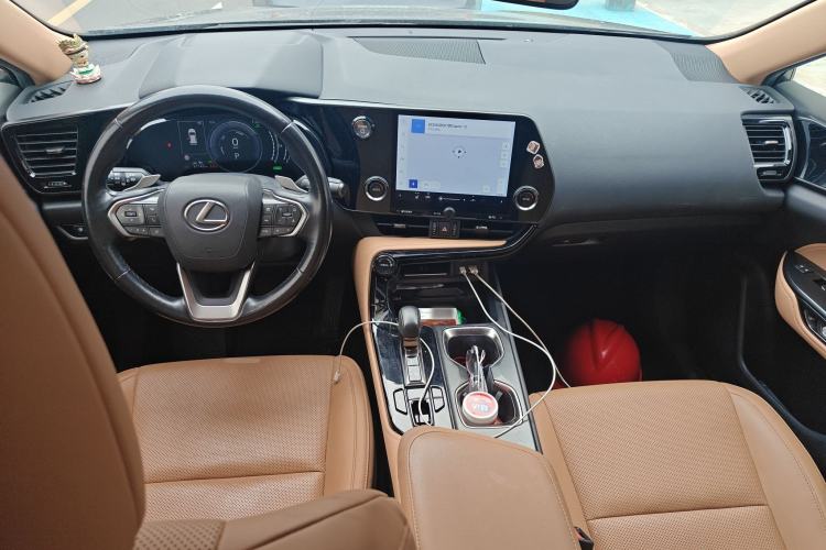 Used Lexus NX New Energy 2022 400h+ Comfort Edition Center Console