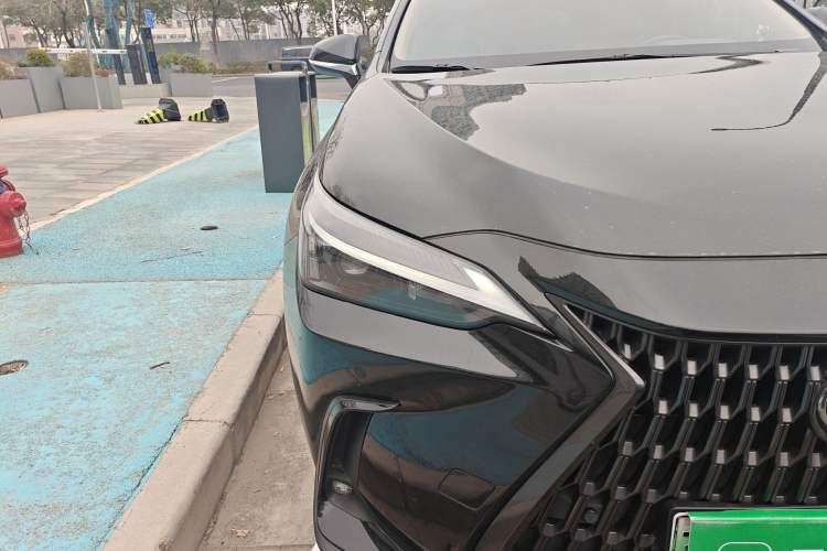 Used Lexus NX New Energy 2022 400h+ Comfort Edition Right Front Headlight