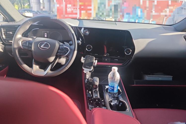 Used Lexus NX New Energy 2022 400h+ Comfort Edition Center Console