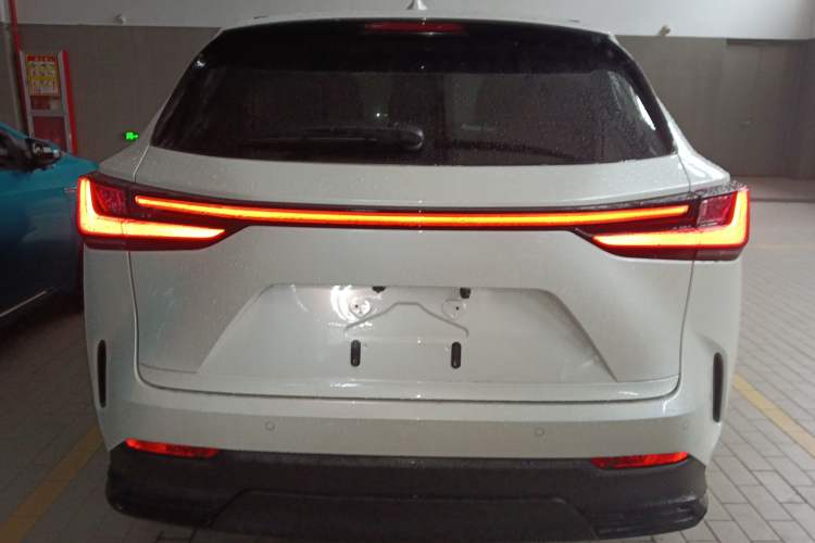 Used Lexus NX New Energy 2022 400h+ Comfort Edition Exterior 4