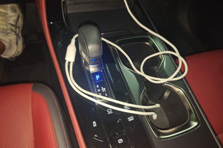 Used Lexus NX New Energy 2022 400h+ Comfort Edition Gear Lever