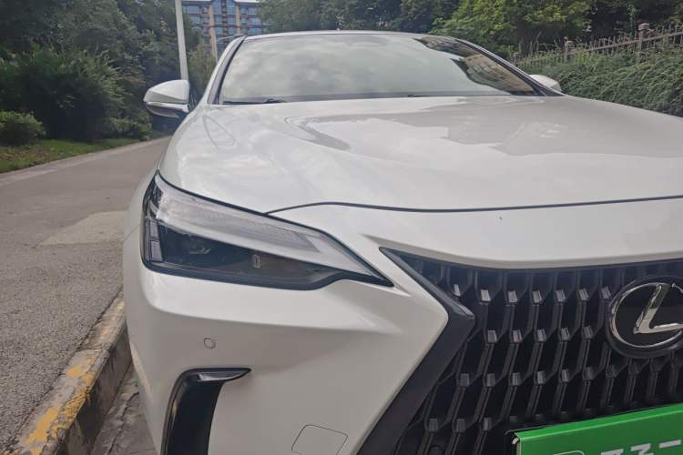 Used Lexus NX New Energy 2022 400h+ Comfort Edition Right Front Headlight