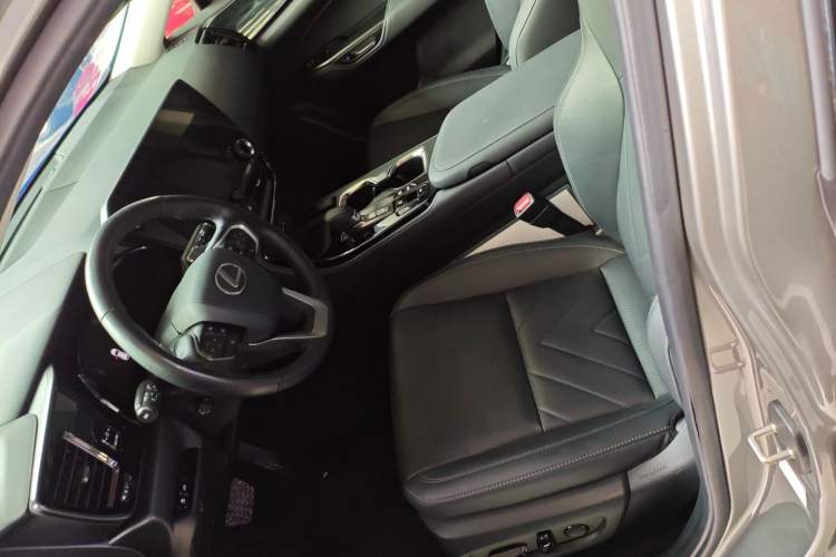 Used Lexus NX New Energy 2023 400h+ Comfort Edition Left Front Seat